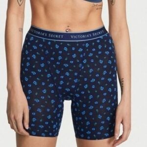 NEW VICTORIA'S SECRET longer Boxers Size Xl  VERY RARE DISCONTINUED PRINT